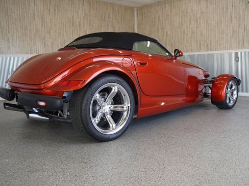 Used 2001 Plymouth Prowler image 10