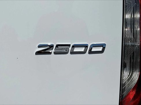 New 2025 Mercedes-Benz Sprinter 2500 image 15