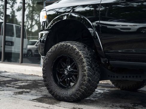 Used 2019 RAM 3500 Laramie AWD/4WD image 8