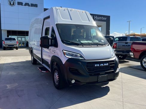New 2024 RAM ProMaster 3500 w/ Delivery Van Package image 7