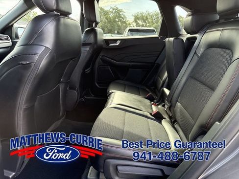 Used 2025 Ford Escape ST-Line AWD/4WD image 13