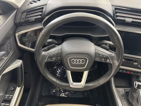 Used 2021 Audi Q3 2.0T Premium w/ Convenience Package AWD/4WD image 23