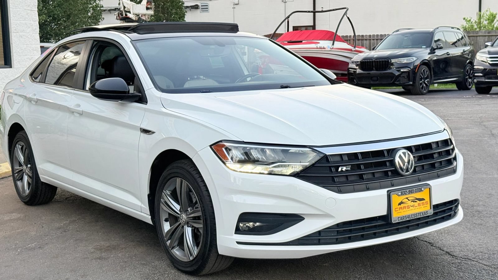 Used 2019 Volkswagen Jetta R-Line FWD image 3