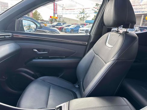 Used 2023 Hyundai Santa Cruz Limited image 14