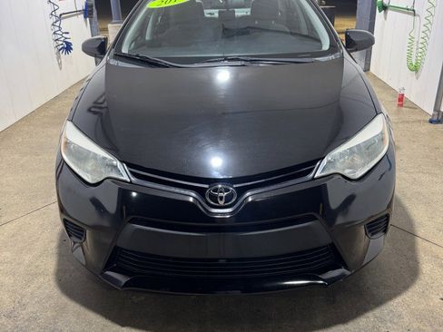 Used 2014 Toyota Corolla LE image 1