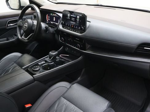 Used 2023 Nissan Rogue Platinum w/ Platinum Premium Package AWD/4WD image 10