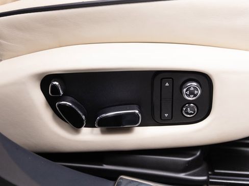 Used 2017 Bentley Mulsanne RWD image 67
