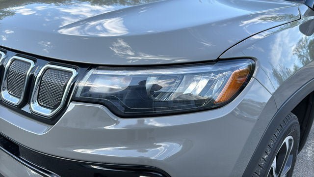 Used 2022 Jeep Compass Limited w/ Sun and Sound Group AWD/4WD image 9