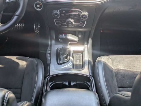 Used 2019 Dodge Charger Scat Pack w/ Daytona Edition Group RWD image 18
