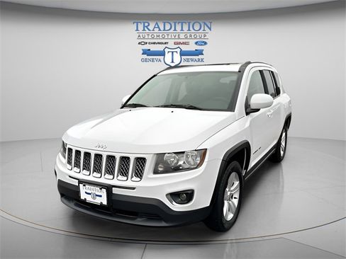 Used 2016 Jeep Compass 4WD image 9
