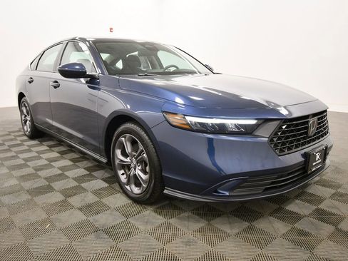 Used 2024 Honda Accord EX image 10