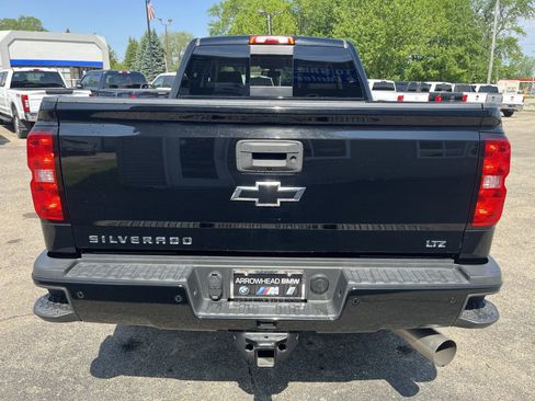Used 2019 Chevrolet Silverado 2500 LTZ w/ Duramax Plus Package AWD/4WD image 7