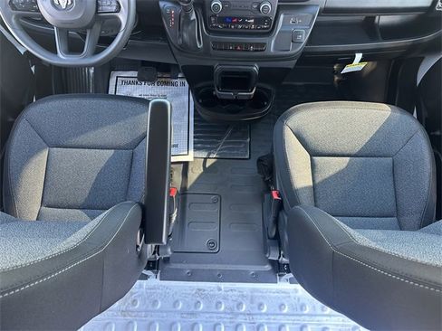 Used 2025 RAM ProMaster 2500 image 23