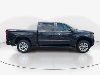 Used 2022 Chevrolet Silverado 1500 Custom AWD/4WD video 2