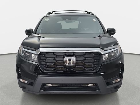 Certified 2023 Honda Passport EX-L image 2