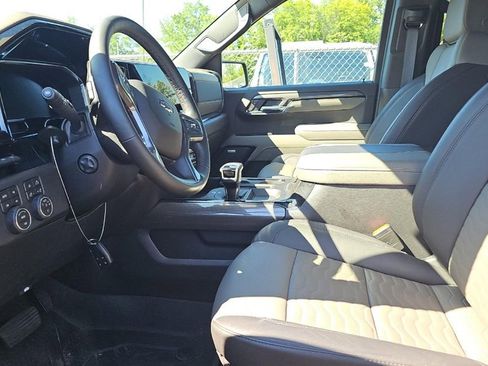 Used 2026 Chevrolet Silverado 1500 ZR2 AWD/4WD image 12