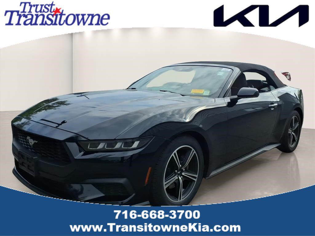 Used 2024 Ford Mustang Convertible RWD image 1