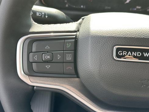 New 2026 Jeep Grand Wagoneer Limited AWD/4WD image 7