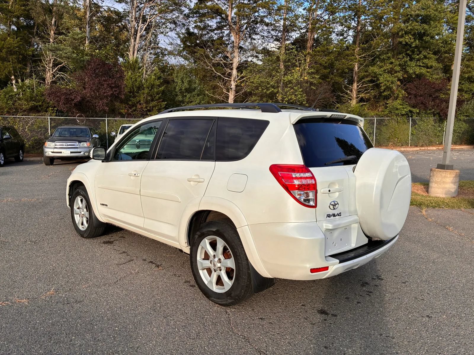 Used 2012 Toyota RAV4 Limited w/ Premium Plus Value Pkg AWD/4WD image 7