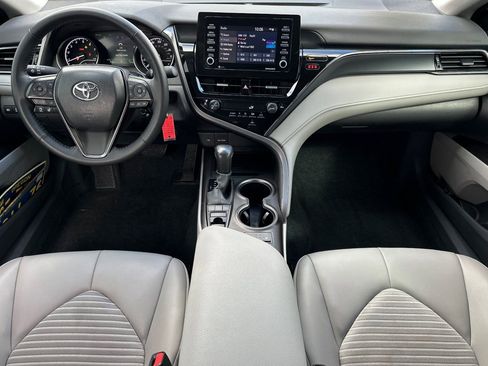 Used 2024 Toyota Camry SE w/ Cold Weather Package AWD/4WD image 13