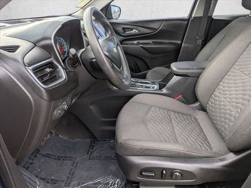 Used 2020 Chevrolet Equinox LT image 11
