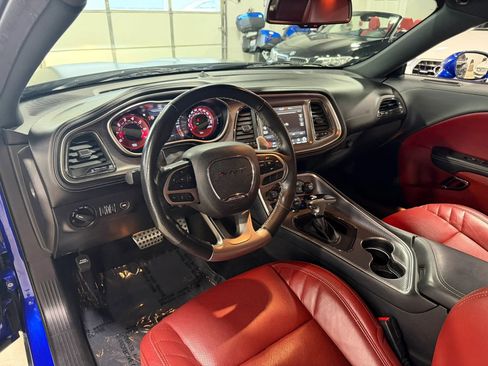 Used 2022 Dodge Challenger SRT Hellcat Redeye RWD image 12