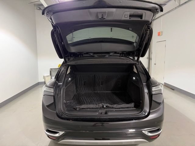 Certified 2023 Buick Envision Avenir AWD/4WD image 8