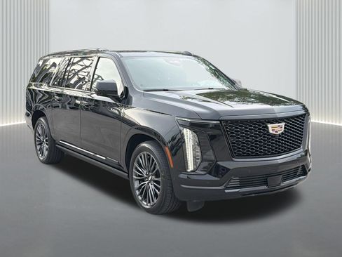 Certified 2025 Cadillac Escalade ESV Sport Platinum AWD/4WD image 9