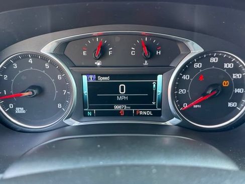 Used 2019 GMC Acadia SLT FWD image 17