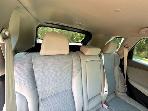Used 2023 Nissan Rogue SV FWD image 12