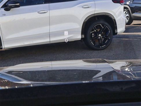 New 2026 Volkswagen Atlas SEL Premium R-Line AWD/4WD image 26