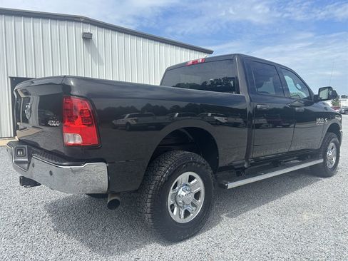 Used 2017 RAM 2500 Tradesman w/ Chrome Appearance Group AWD/4WD image 5
