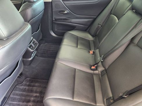 Used 2019 Lexus ES 350 w/ Premium Package FWD image 30