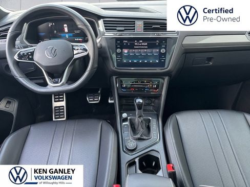 Used 2024 Volkswagen Tiguan SE R-Line AWD/4WD image 16