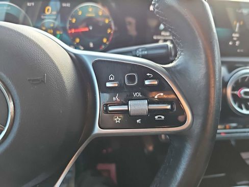 Used 2021 Mercedes-Benz A 220 image 23