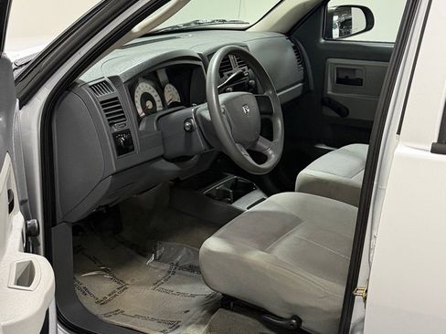 Used 2006 Dodge Dakota ST image 8