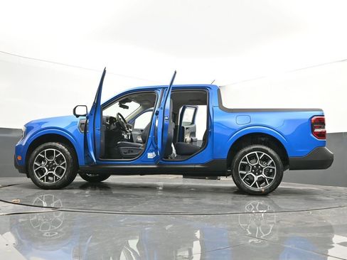 New 2025 Ford Maverick Lariat image 71