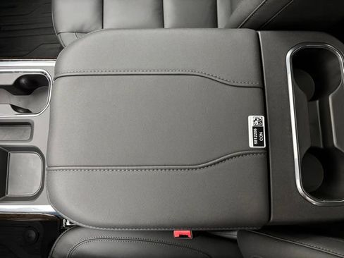 New 2026 GMC Sierra 1500 Elevation w/ Elevation Premium Package AWD/4WD image 29