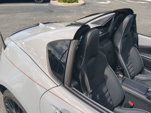 New 2025 MAZDA MX-5 Miata RF Club image 13