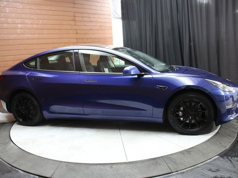 Used 2022 Tesla Model 3 Long Range image 16