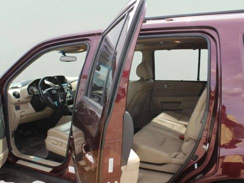 Used 2012 Honda Pilot Touring image 6