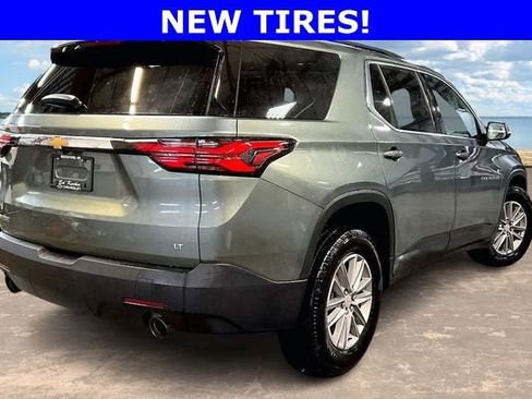 Used 2023 Chevrolet Traverse LT FWD image 6
