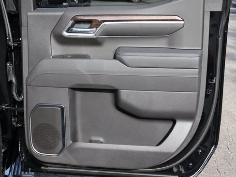 New 2026 GMC Sierra 1500 Elevation w/ Elevation Premium Package AWD/4WD image 20