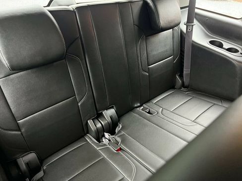 Used 2016 Chevrolet Tahoe LT AWD/4WD image 28
