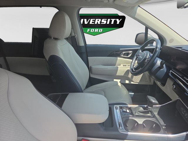 Used 2025 Kia Carnival SX Prestige FWD image 25