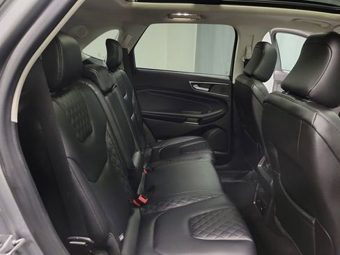 Used 2023 Ford Edge Titanium AWD/4WD image 20