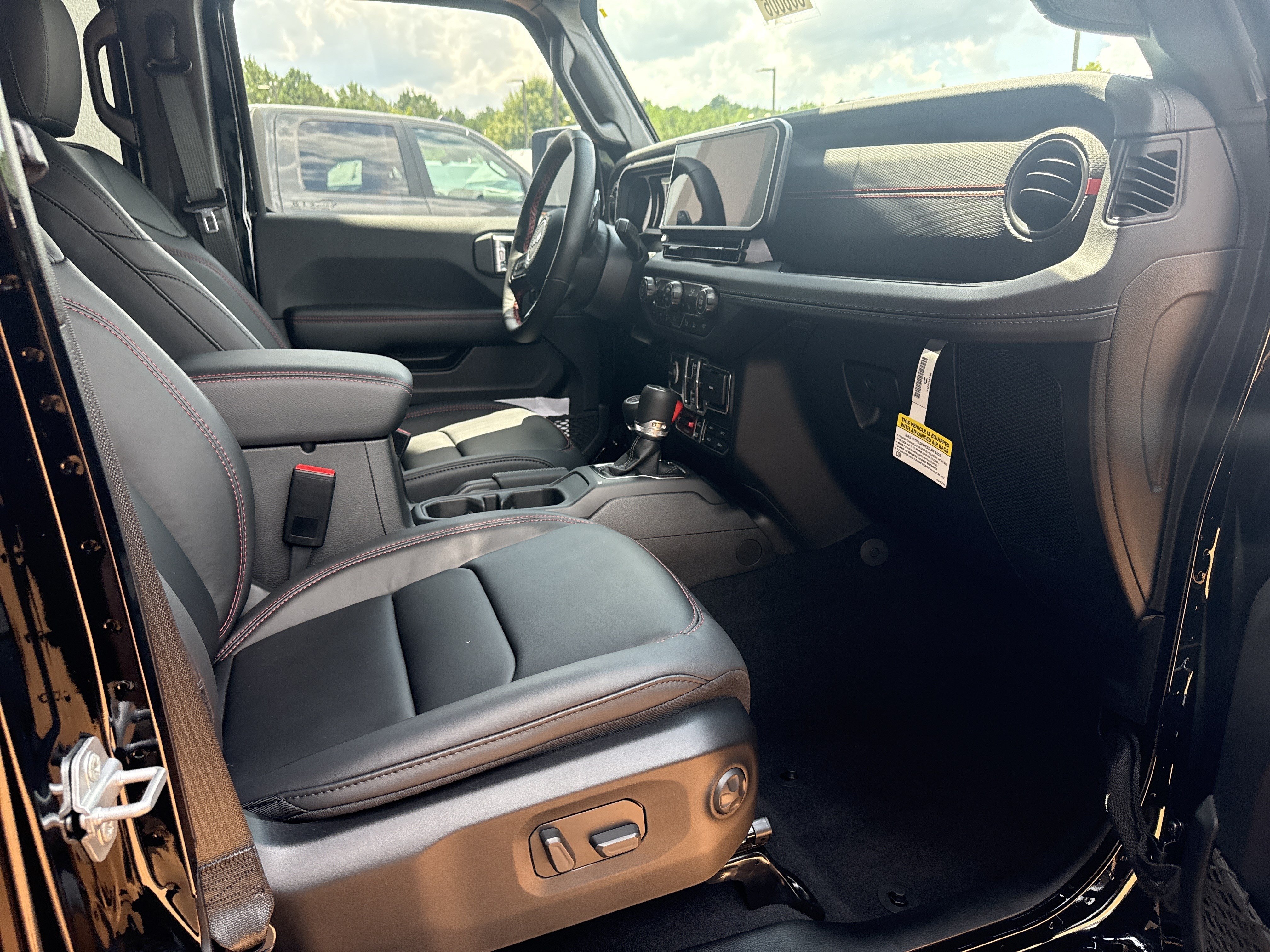 New 2026 Jeep Wrangler Unlimited Rubicon 392 w/ Quick Order Package 27X Moab AWD/4WD image 13