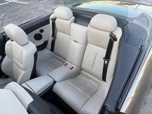 Used 2007 BMW M6 Convertible image 37