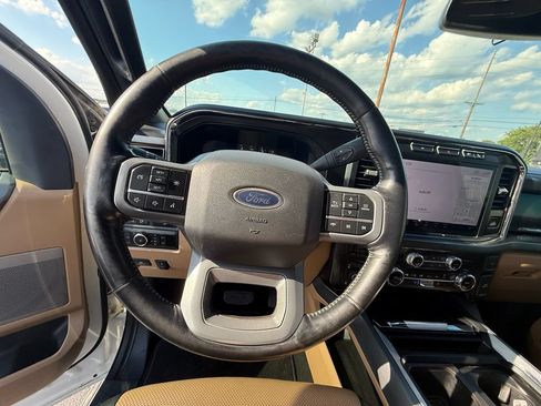 Used 2024 Ford F250 Lariat w/ Tremor Off-Road Package AWD/4WD image 16