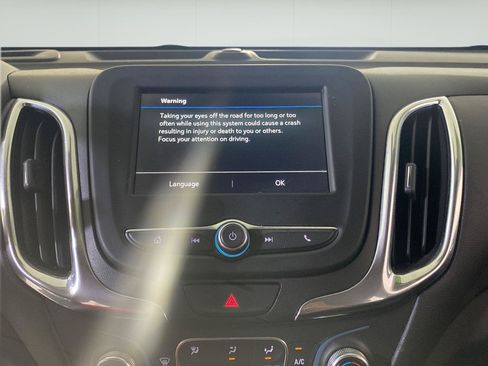 Used 2019 Chevrolet Equinox LT w/ Driver Convenience Package FWD image 33